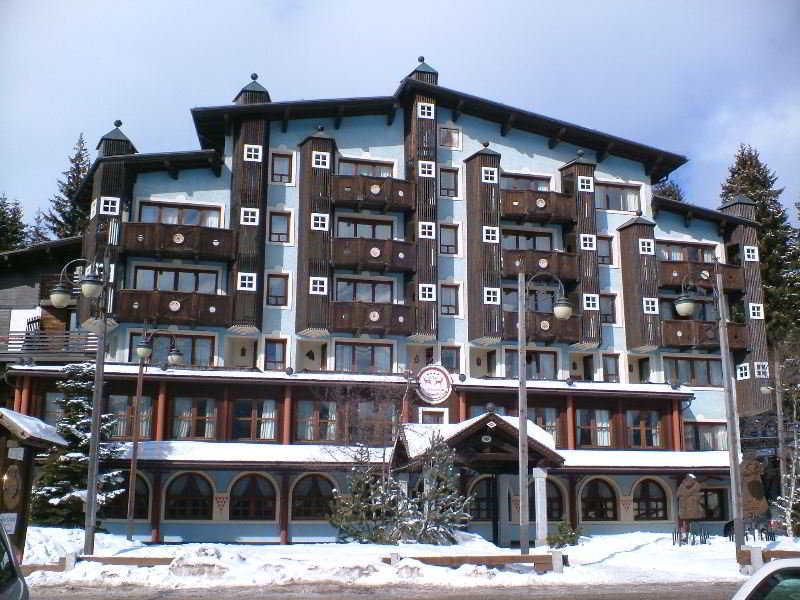 Rta Hotel Catturani Madonna Eksteriør billede